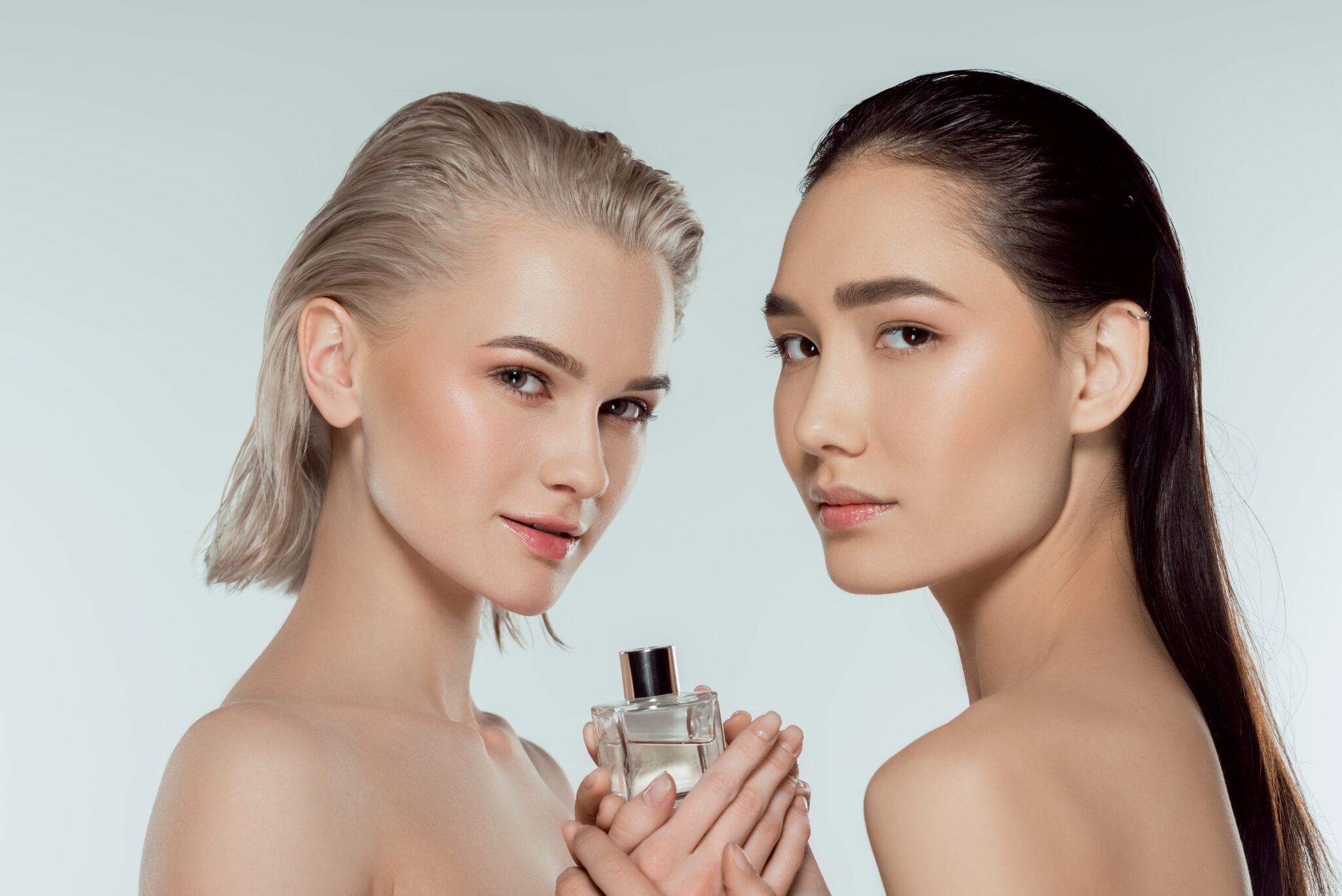 Dupes de parfums Adopt : la liste 2025